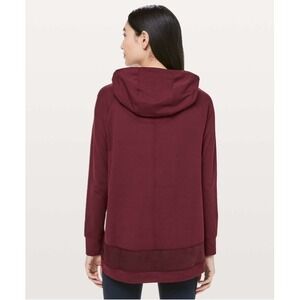 Lululemon Starting Place Burgundy Long Sleeve Hooded Pullover Women's‎ size 4